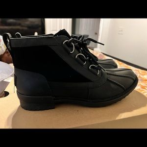 Black Ugg duck boots